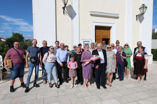 VIRSKI ROMEO I JULIJA   Slava i Josip Ruško  obnovili  bračne zavjete nakon 55 godina braka