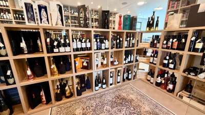 Na Obali kneza Branimira otvorena nova Vinoteka Miva - moderna oaza za ljubitelje vina i vrhunskih pića