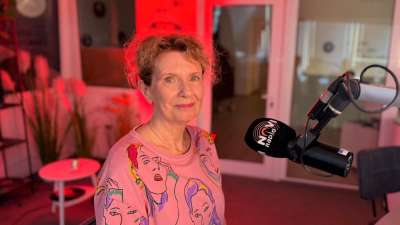 AUTORICA VLASTA FRANIČEVIĆ „Čudesno mali crveni kišobran“: Istinita priča o borbi s karcinomom i pobjedi života