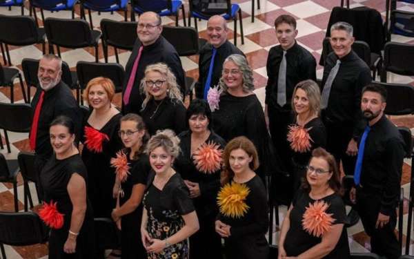 LIGA PROTIV RAKA Dođite na humanitarni koncert duhovne glazbe u izvedbi zbora Lanterna