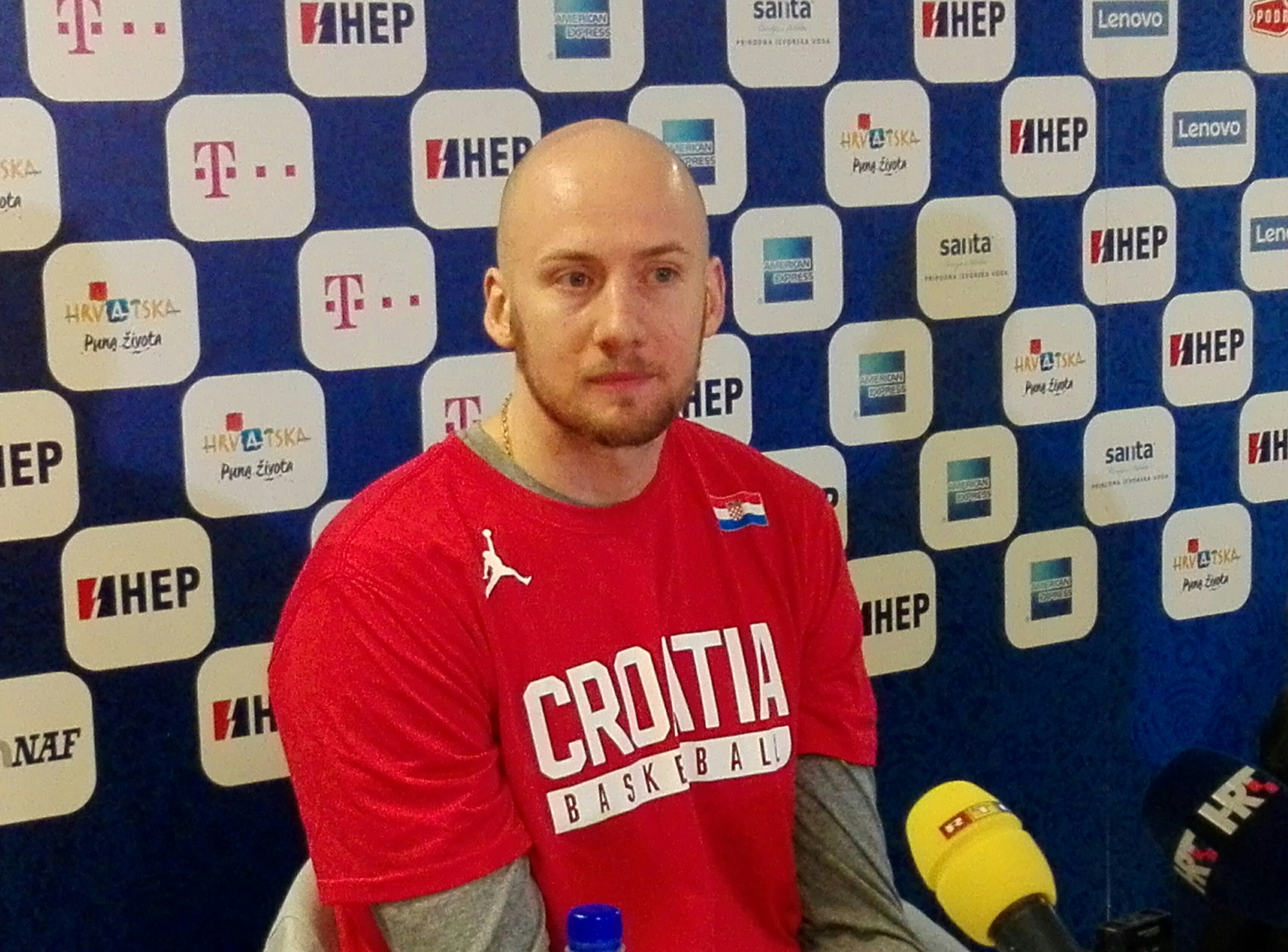 Hrvoje Perić javio se iz Trsta: “Budite odgovorni i savjesni jer je to za dobro svih nas”