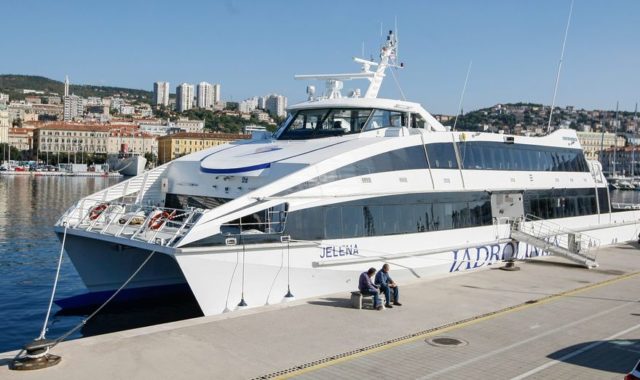 katamaran-jelena Katamaran Jelena