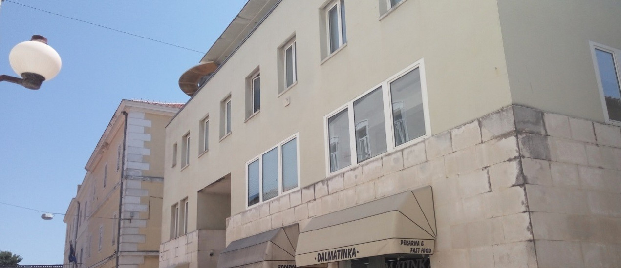 PREDAVANJE U HGK ZADAR „Rast cijena građevinskog materijala: kako ga regulirati i osigurati nastavak realizacije važnih infrastrukturnih projekata prema planu?“