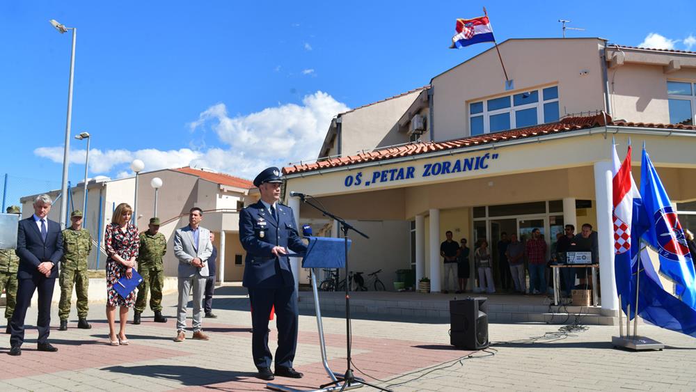 Održana prezentacija radova Hrvatske vojske u Osnovnoj školi u Ninu