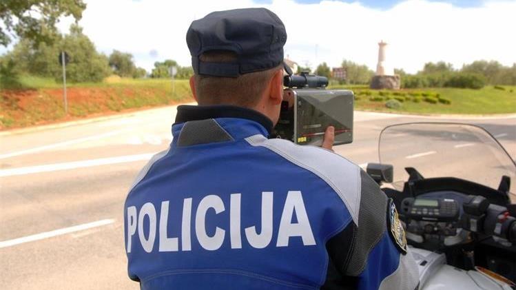 PRODUŽENI VIKEND Policija najavila pojačane kontrole: „U zadnjih tjedan dana, 10 mrtvih na cestama!“