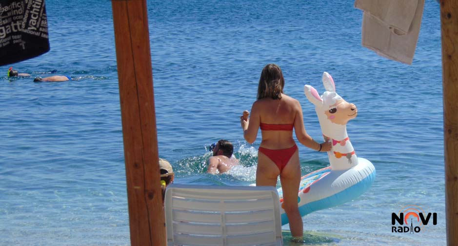 UNATOČ EPIDEMIJI Otok Vir turistička hit destinacija u Hrvatskoj