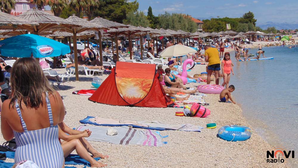 TURISTIČKA SEZONA  Zadarska županija rekorder sa 62 posto dolazaka i preko 67 posto prošlogodišnjih noćenja u srpnju!!