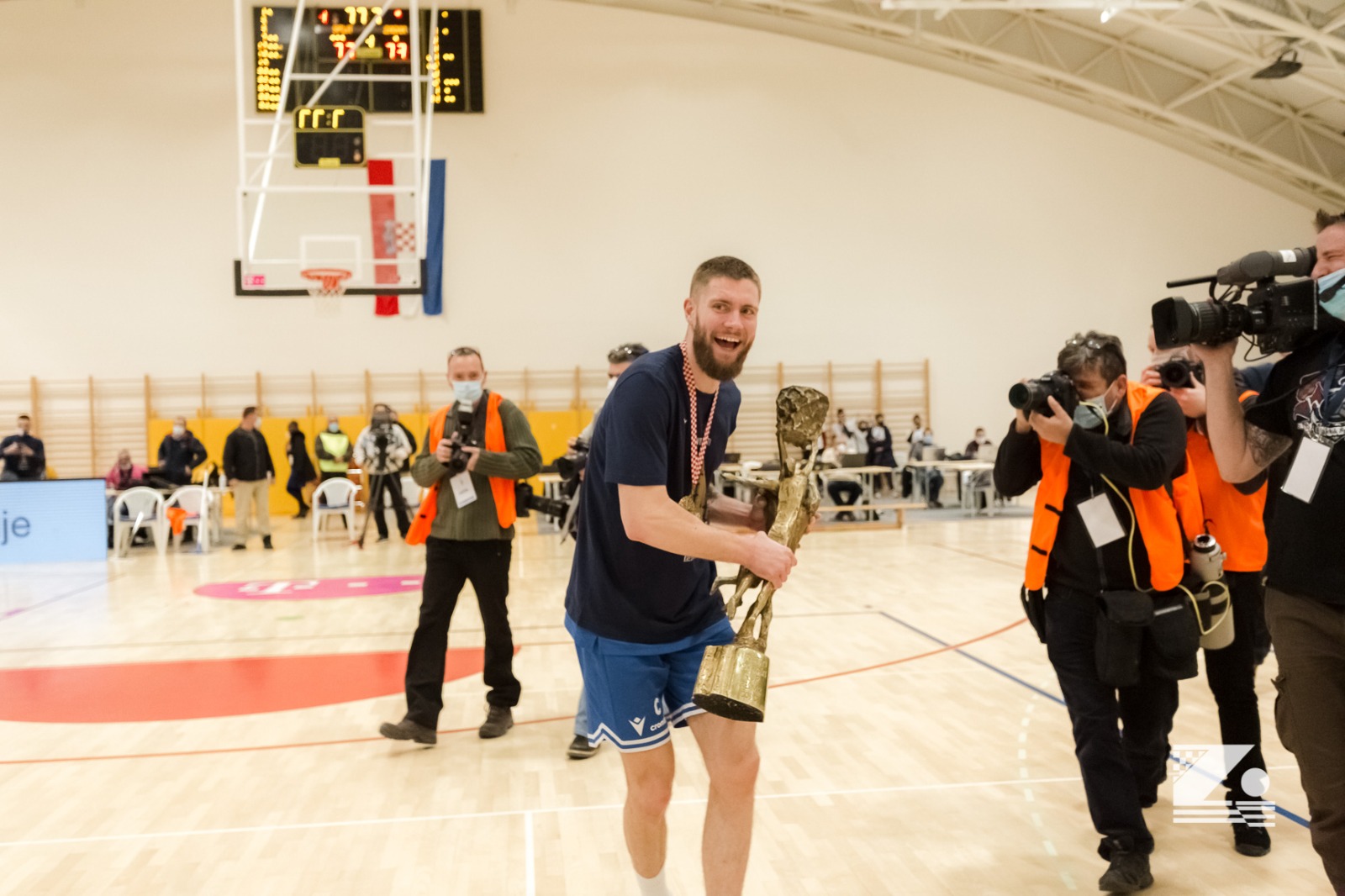 KAPETAN OSTAJE NA VIŠNJIKU Dominik Mavra produžio vjernost Zadru