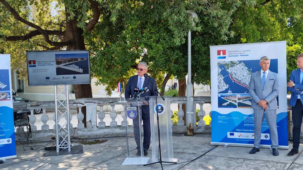 POČELA OBNOVA ZADARSKE RIVE! Škifić: "S današnjim danom gradilište je otvoreno"