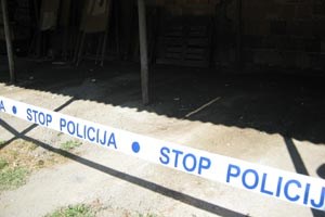 Oštećen bankomat u Stankovcima