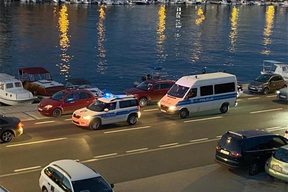 POLICIJA NAJAVILA POJAČANE AKTIVNOSTI U prvih 10 mjeseci povećan broj nesreća, poginulih i ozlijeđenih na cestama u odnosu na 2020.