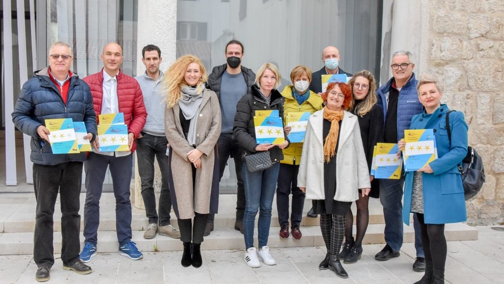 PAG OUTDOOR Certifikati izvrsnosti dodijeljeni uspješnim iznajmljivačima koji su se specijalizirali za prihvat biciklista
