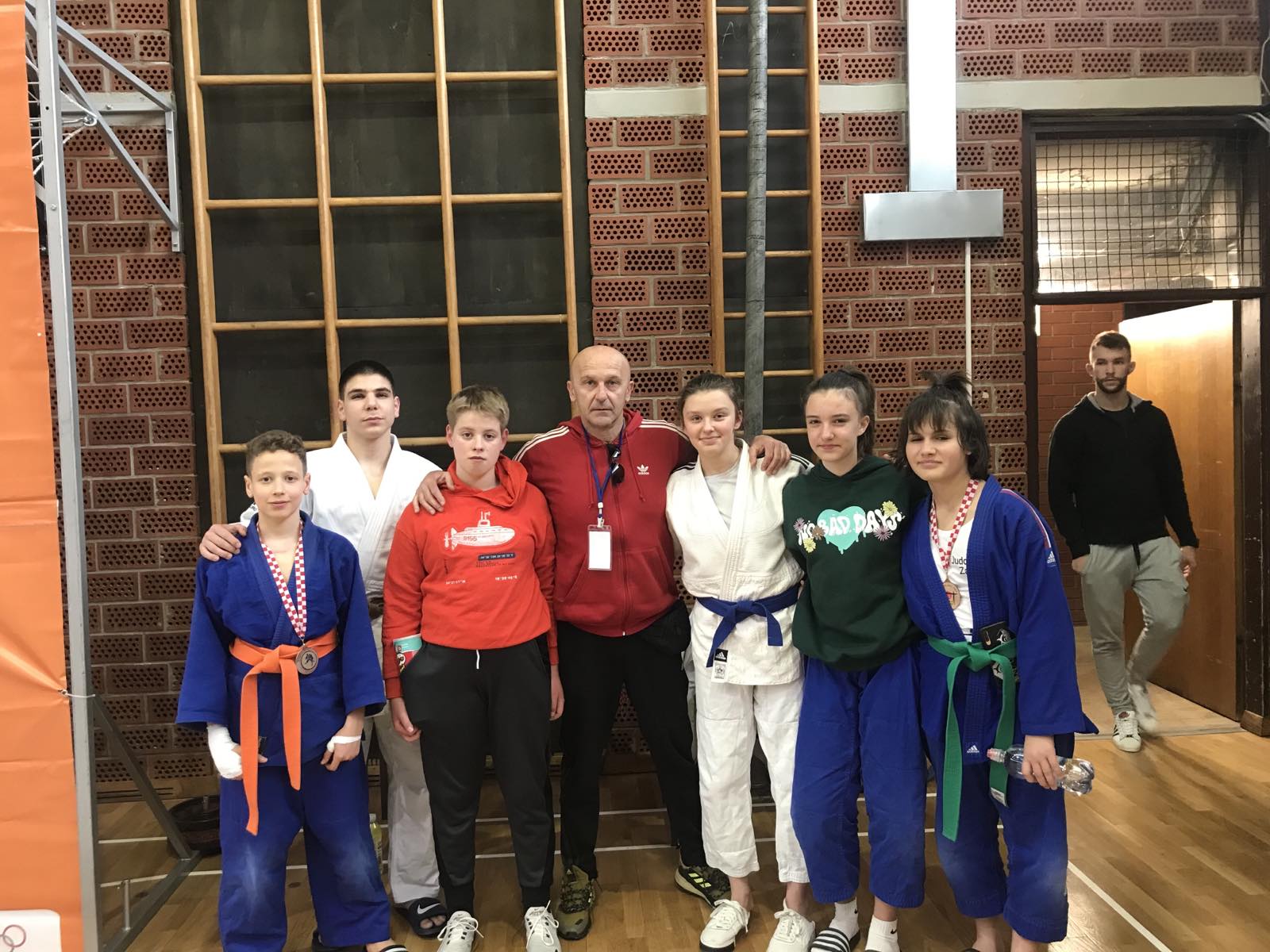 TUROPLJSKA FRKA Brončane medalje za Lucu Rumoru i Duju Tudorovića iz Judo kluba Zadar