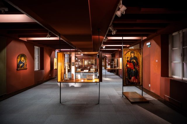 stalna izložba crkvene umjetnosti