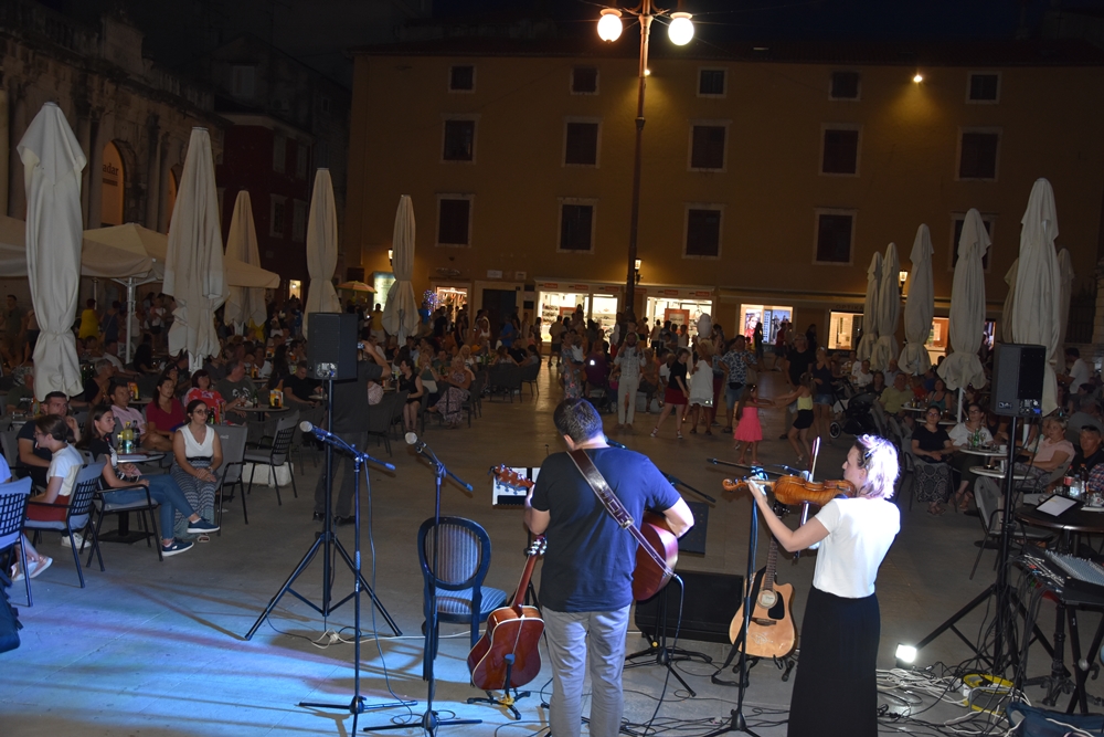 Tradicionalni 9.Koncert suvremene kršćanske glazbe na Narodnom trgu Zadar 18.07.