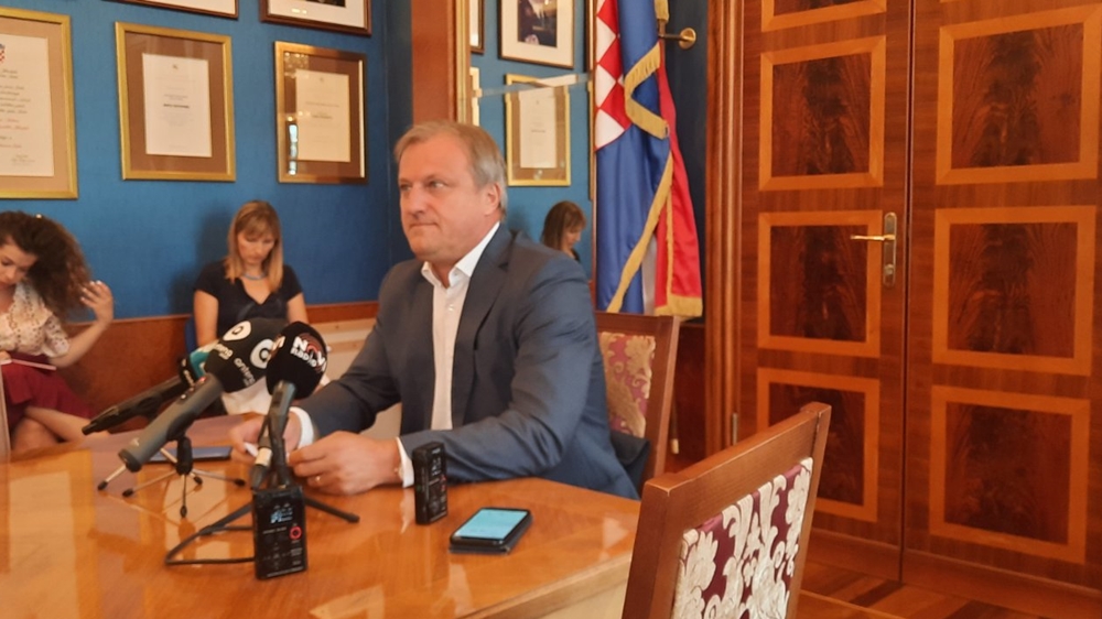 KOLEGIJ GRADONAČELNIKA Dukić: Za stanje u Ledani nismo krivi ni ja, ni gradska uprava, a ni HDZ!