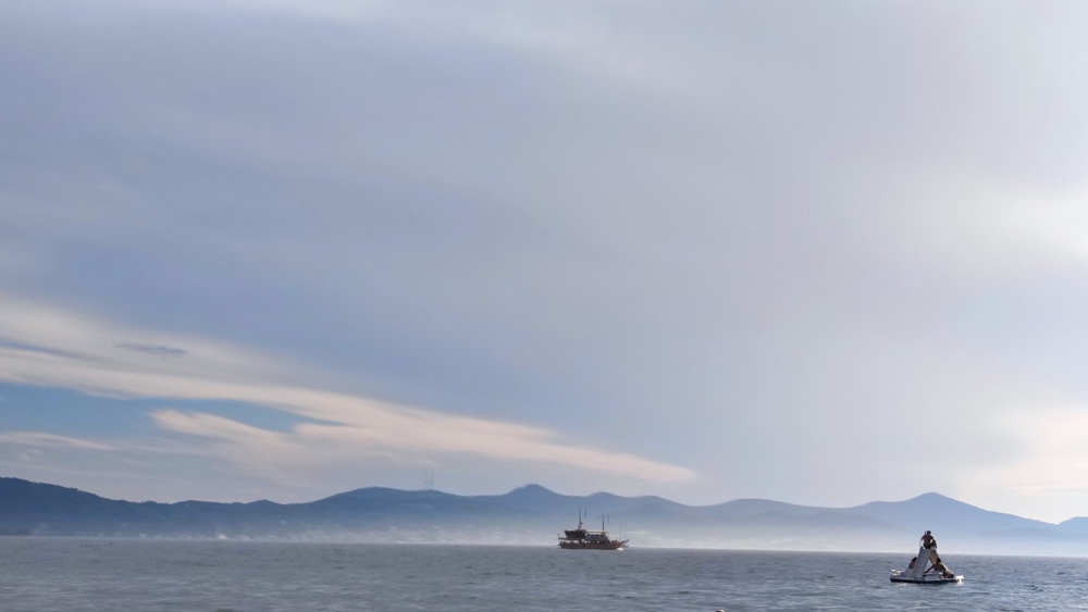 ZBOG SUMNJE NA ONEČIŠĆENJE MORA Zabranjeno kupanje na plaži Kolovare