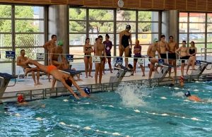 OLIMPIJCI NA PLIVALIŠTU VIŠNJIK Mladim zadarskim plivačima demonstrirali vještine ovog divnog sporta