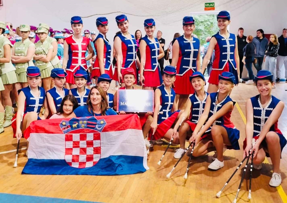 PONOSNE ZADARSKE MAŽORETKINJE Uspješno završeno Europsko prvenstvo mažoretkinja