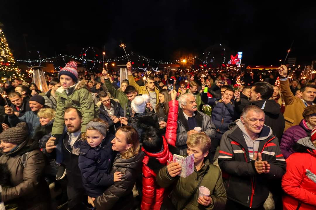 ADVENT U VIRU Program otvaraju Učiteljice, za Božić Dražen Zečić, doček Nove uz Ivana Zaka