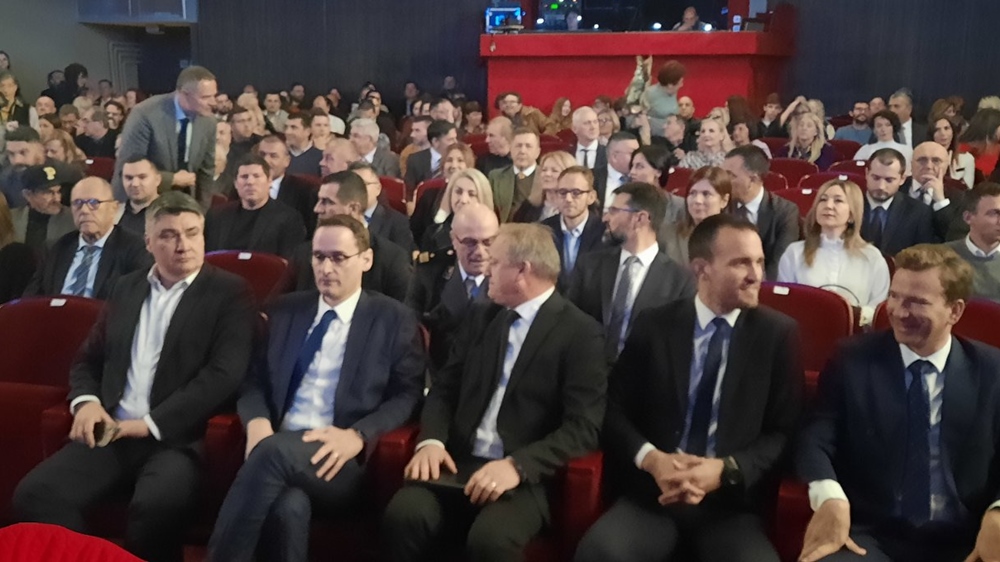 OBILJEŽEN DAN GRADA ZADRA  Dobitnica Nagrade grada Sanja Petrovski: „Ovaj divan grad bez humanosti, kreativnosti, raznolikosti, znanja, talenta i izvrsnosti ljudi koji ga sačinjavaju ne bi značio mnogo, bio bi ljuštura“