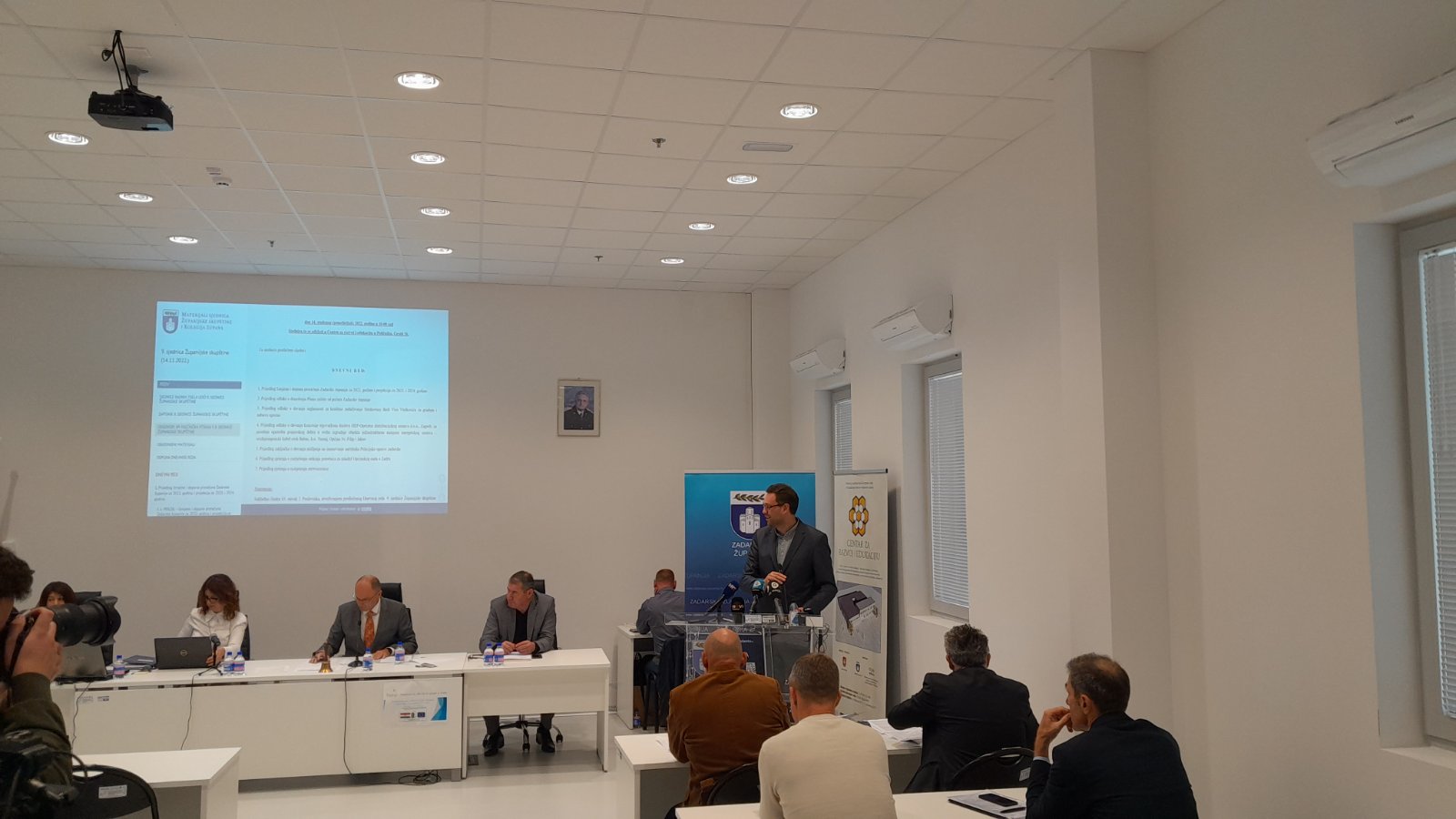 Na Županijskoj skupštini o bolnici, CGO-u, rastu cijene Doma na Sfingi....