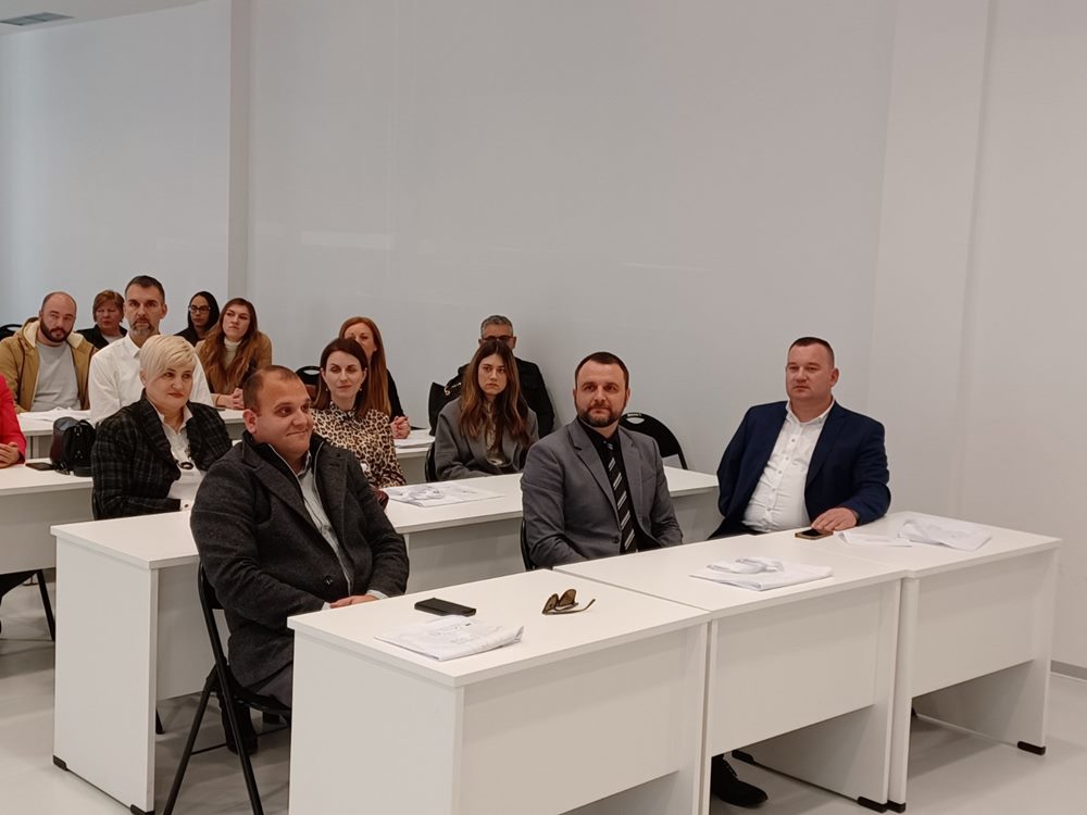 OPĆINA POLIČNIK Održana završna konferencija projekta "Ispunite svoju zlatnu dob"