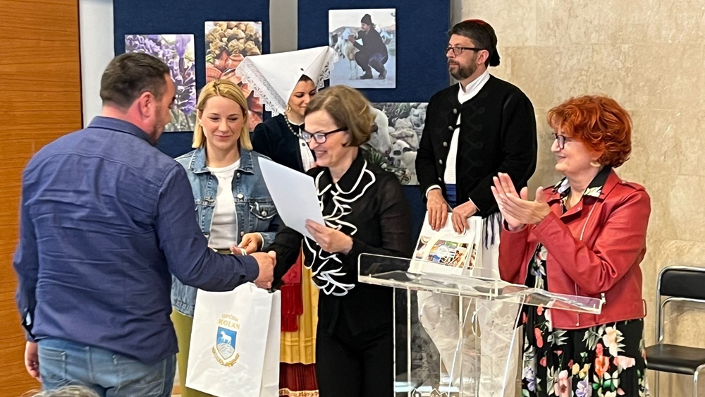 Dodijeljeni certifikati posebnog standarda „Pag na meniju”