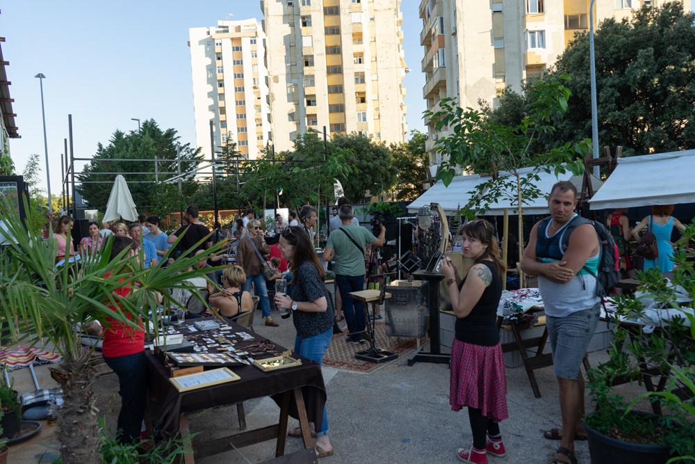 Brlog zadružna pivovara organizira rujanski Brlog craft market!