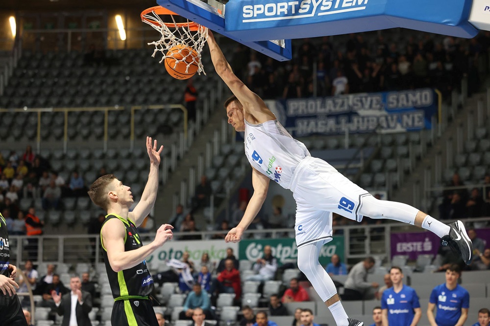 ZADAR STOTKOM ISPRATIO DEPOLINK ŠKRLJEVO, BRILJIRAO MAZALIN