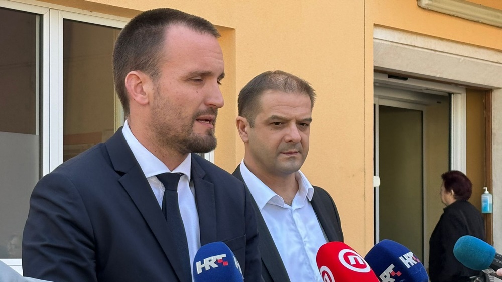 "ŽUPANIJSKI OBJEKTIV" - Ministar Erlić uručio vrijedan ugovor - Biogradska bolnica predstavila projekt zdravstvenog turizma
