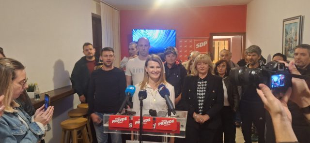 IMG-151725f723bc32ce4da783eec9b967a3-V