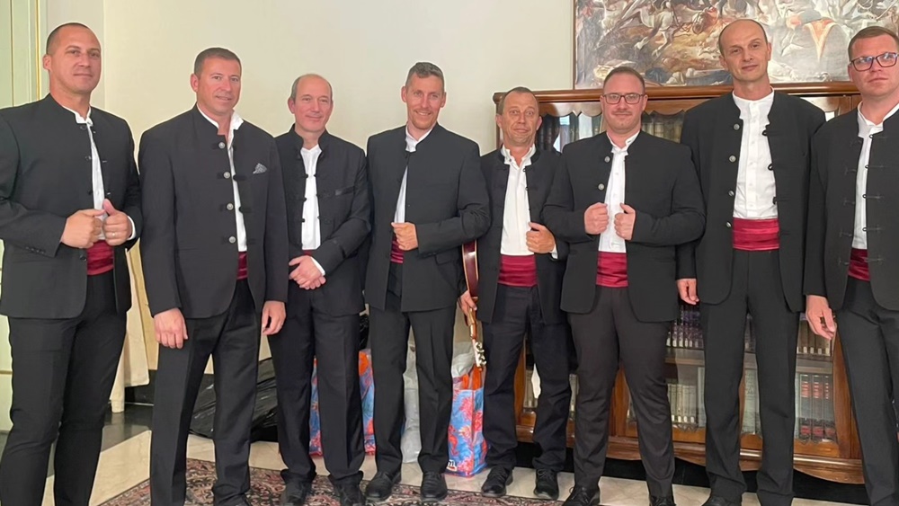 Koncert klape Kontrada povodom "Ljetnih noći u dikljanskim kaletama"