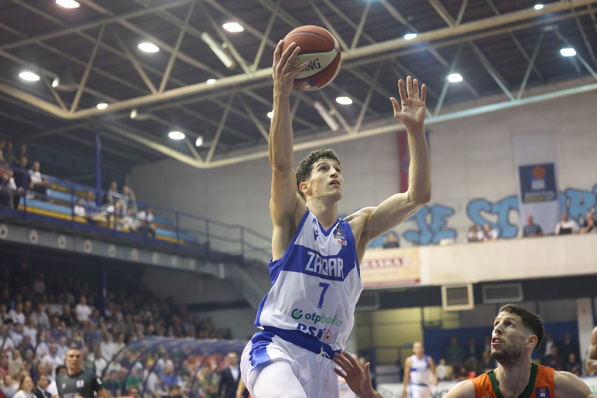 U veličanstvenoj atmosferi Jazina Zadar slavio protiv Cedevita Olimpije
