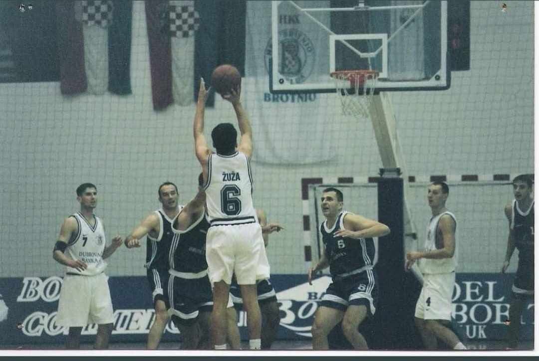 Športski savez Brotnja i Grad Čitluk posmrtno odali priznanje Samiru Žuži