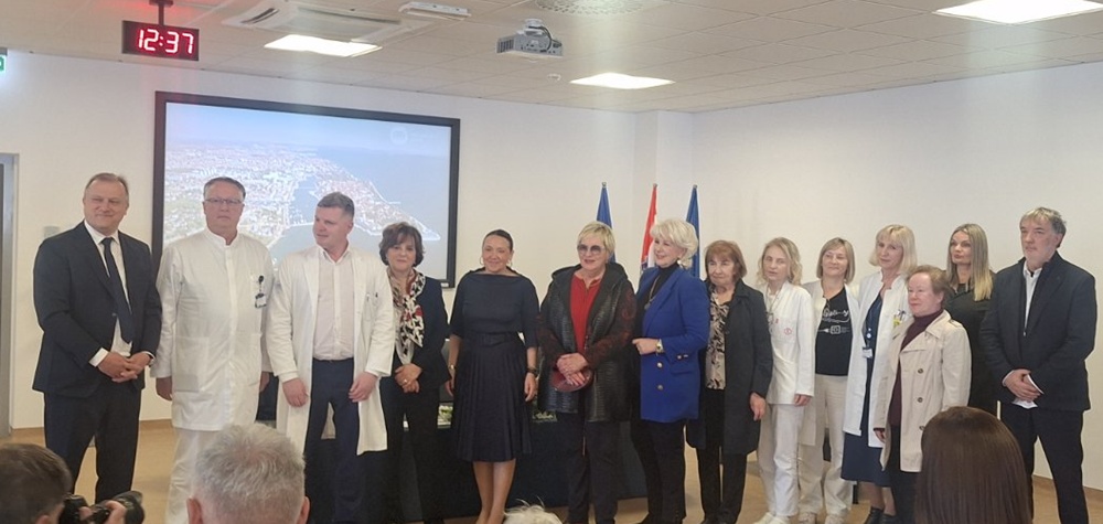 POVIJESNI DAN ZA ZADARSKU BOLNICU  U rad pušten linearni akcelerator, prvi pacijenti već primaju terapiju!