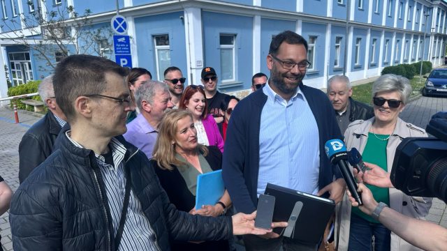 6b7375f0-da88-465f-b6c5-5ff798629b8c