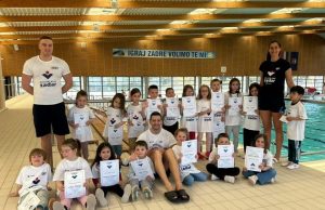 MALA ŠKOLA – VELIKI USPJEH Program obuke neplivača iznjedrio 19 novih plivača