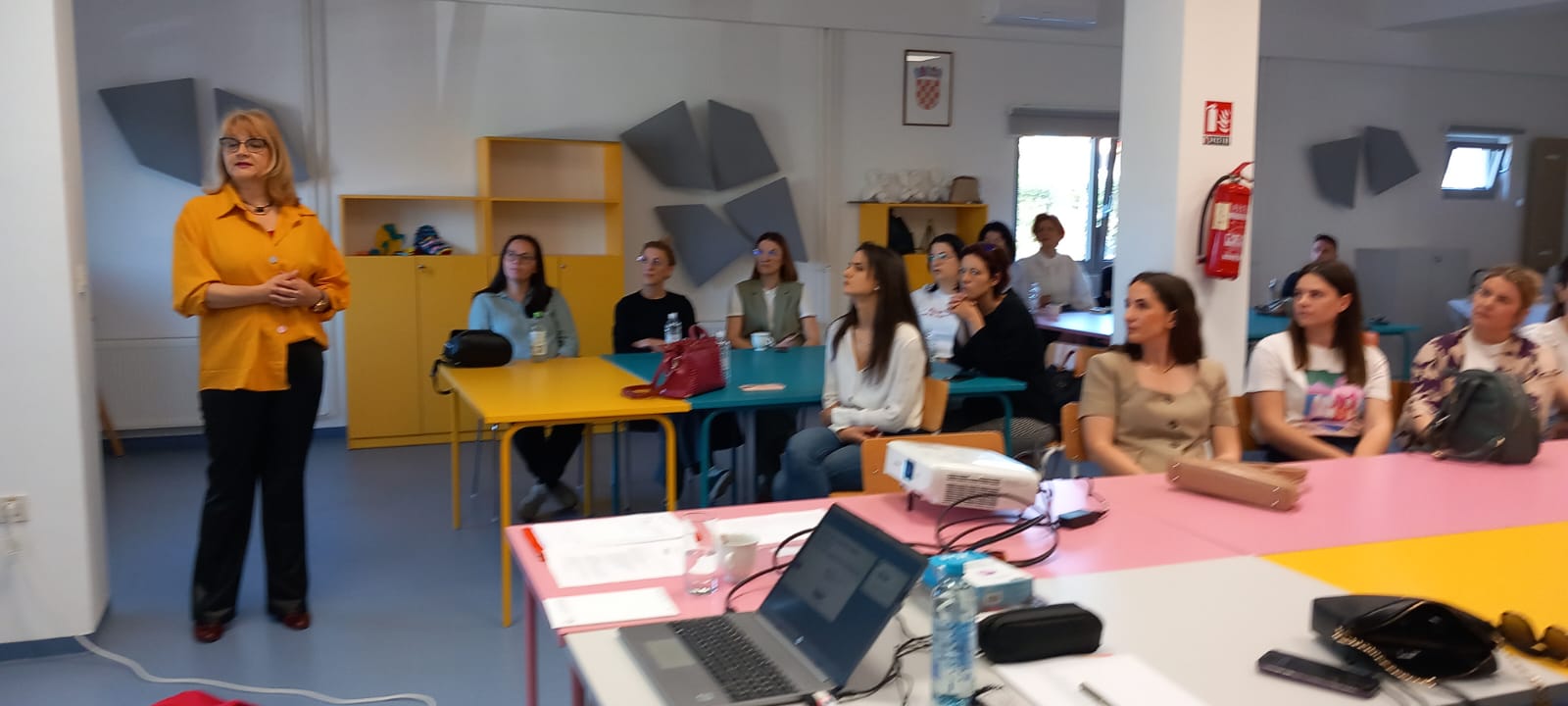Valentina Cindori održala edukaciju o radu s korisnicima u kriznim situacijama