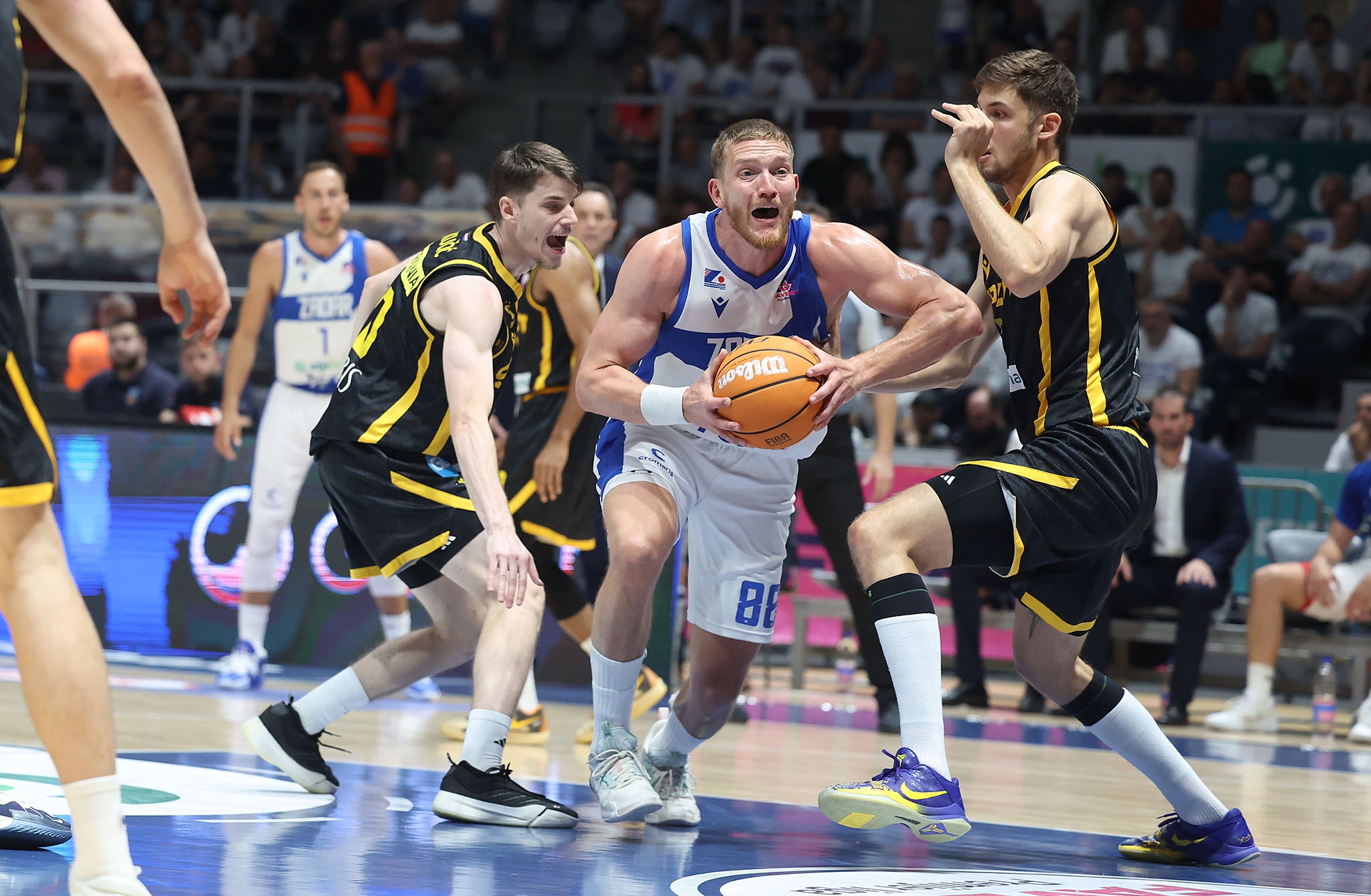 Zadar uvjerljivo pobijedio Split i poveo 1:0 u finalu FAVBET Premijer lige