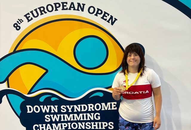 Lucij Mijolovic - bronca 100m prsno