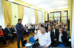 Usvojen rebalans proračuna: Snažna podrška za razvojne projekte, obrazovanje i zdravstvo