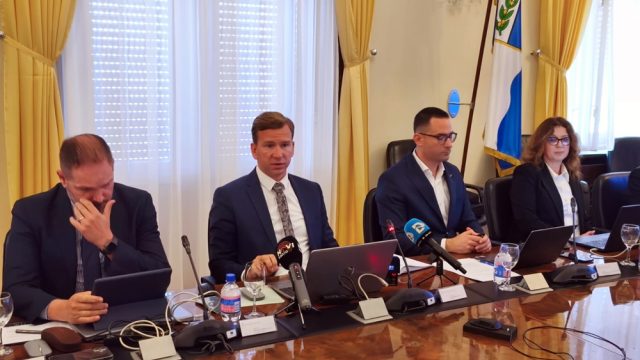 WhatsApp Image 2025-11-14 at 12.42.55