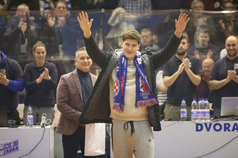 SLAVLJE NA NARODNOM TRGU Doček zadarskih rukometaša od 16 sati!!