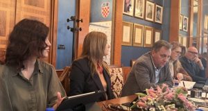 KOLEGIJ GRADONAČELNIKA Odabrane tvrtke za održavanje i rekonstrukciju cesta na zadarskim otocima